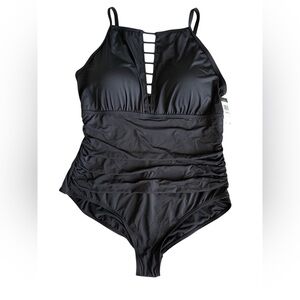 NWT! Jantzen Black Lattice Front Ruched Side One-Piece Swimsuit Size 22W